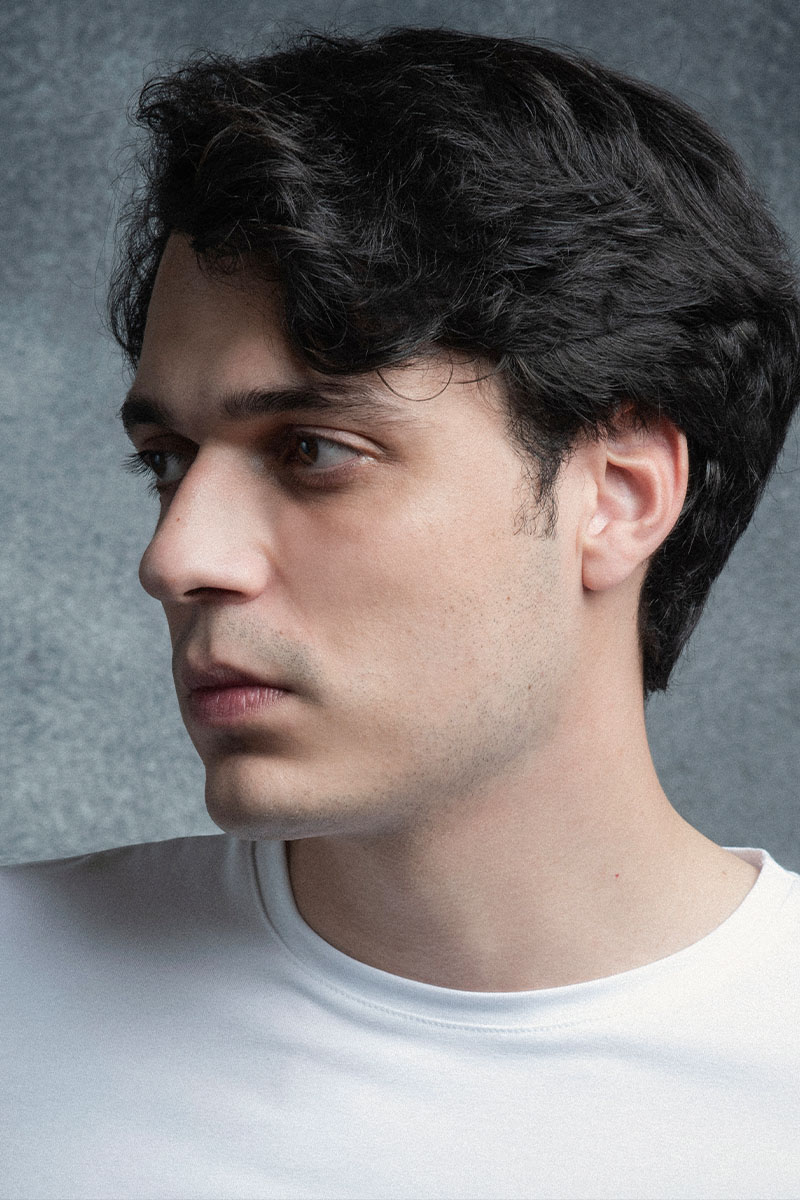 Ali Önsöz